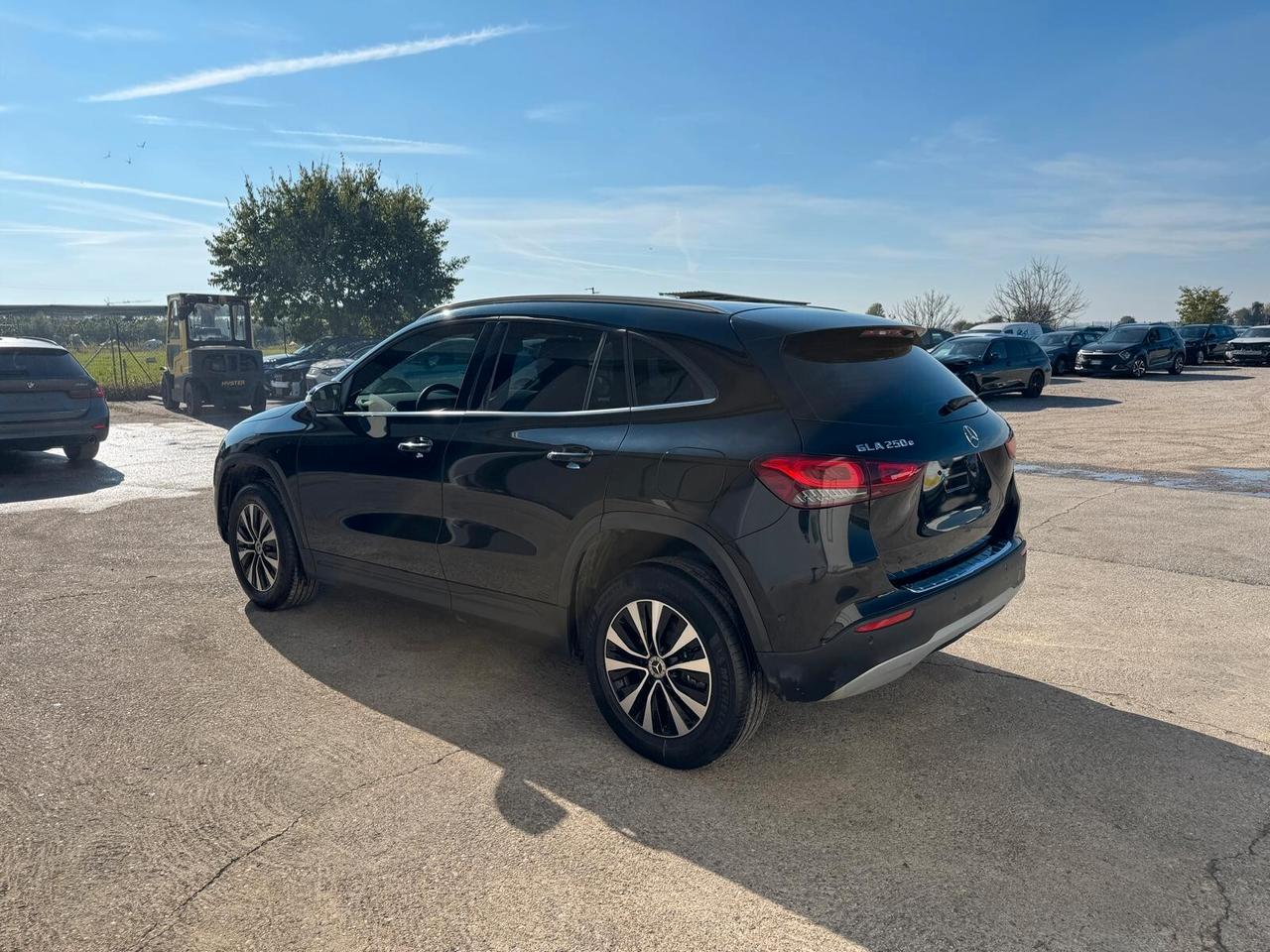 Mercedes-Benz GLA 250 e phev eq-power START