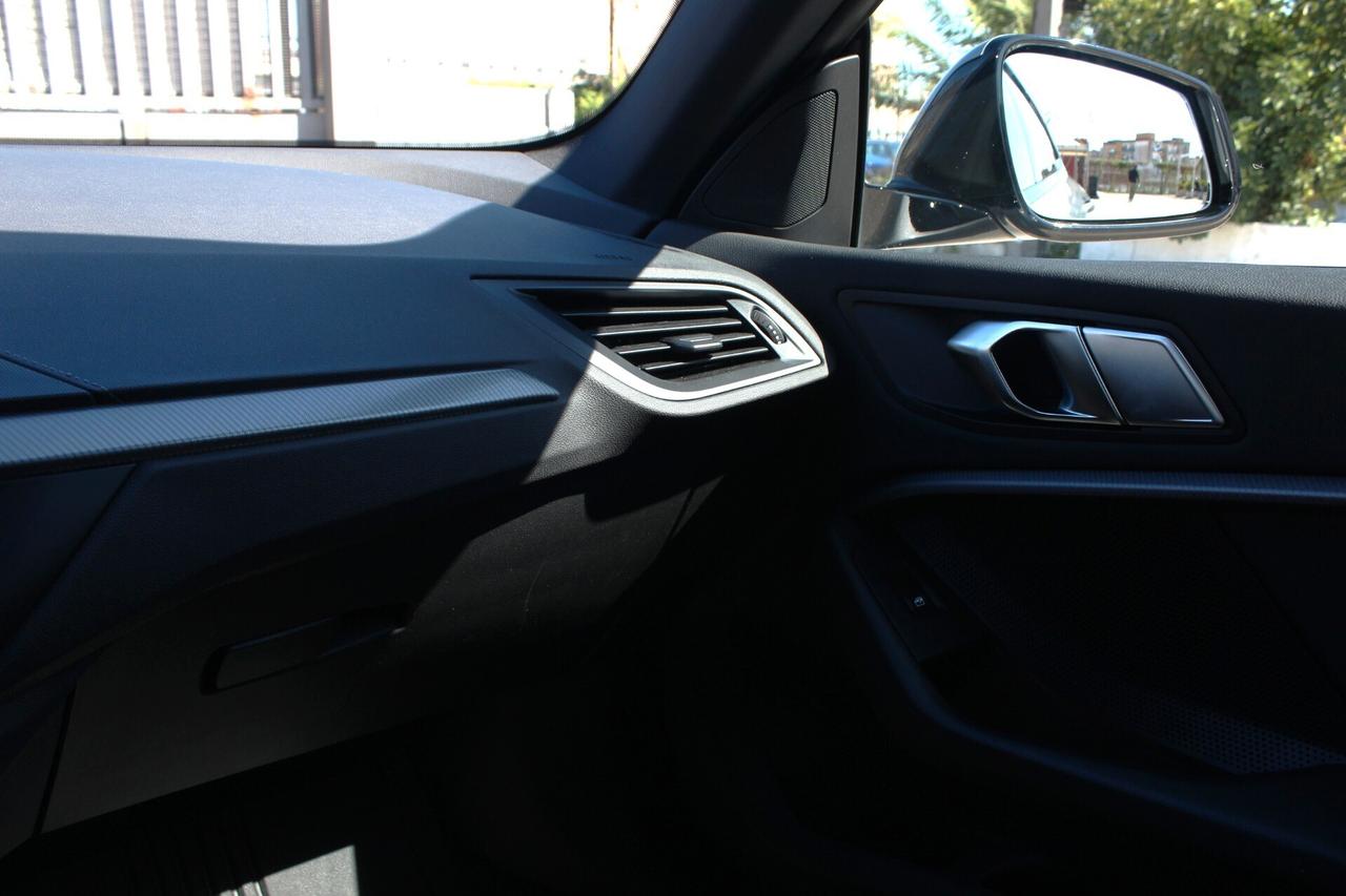 Bmw 218 M SPORT
