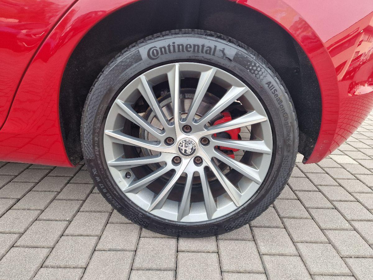 ALFA ROMEO - Giulietta - 1.6 JTDm-2 105 CV Progression