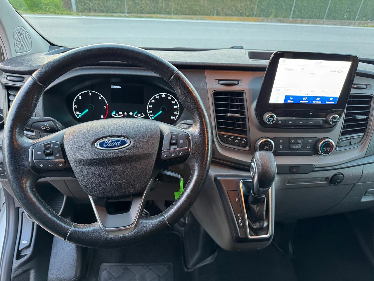 Ford Transit Custom 300 2.0 EcoBlue 130 aut. PL Furgone Titanium