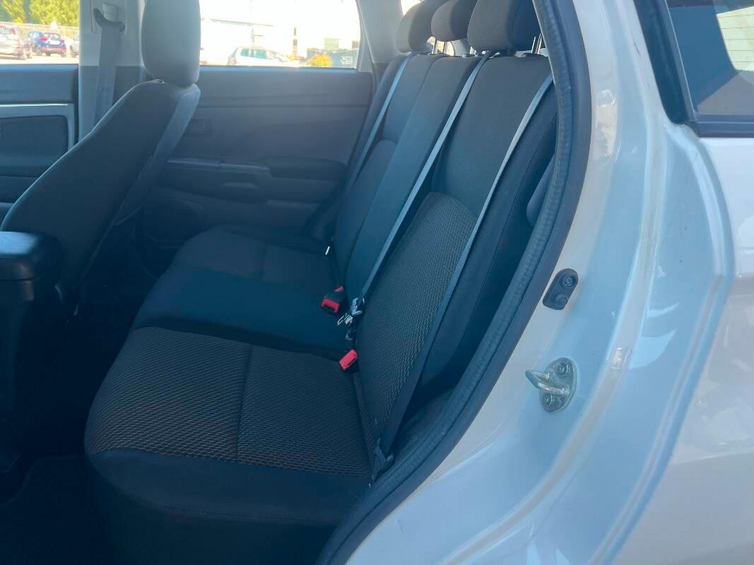 Mitsubishi ASX ASX 1.6 Invite navi 2wd GPL
