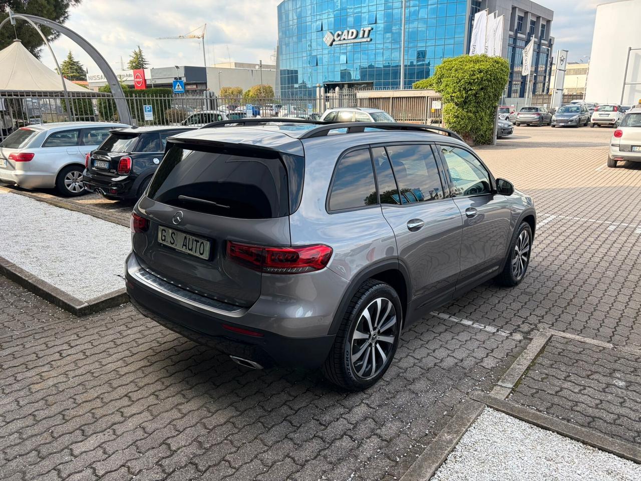 Mercedes-Benz GLB 250 Sport Plus 4matic auto 7posti MOTORE RUMOROSO