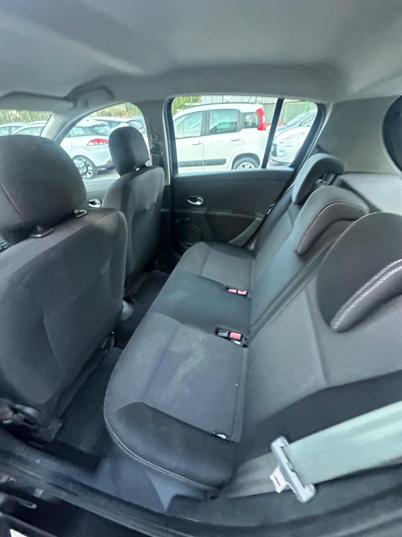 Renault Clio 1.2 16V 5 porte Live!