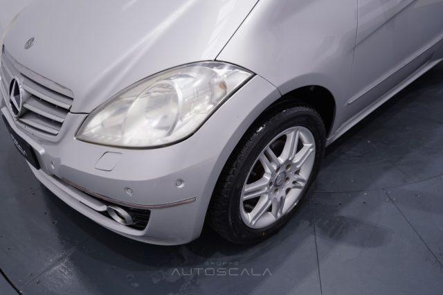 MERCEDES-BENZ A 180 CDI Automatic Premium