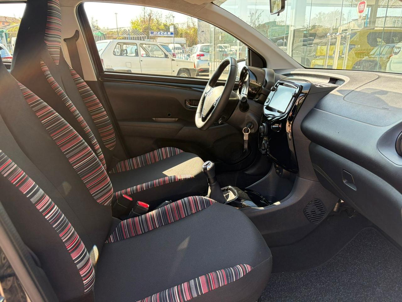 Citroen C1 VTi 72 S&S 5 porte Shine