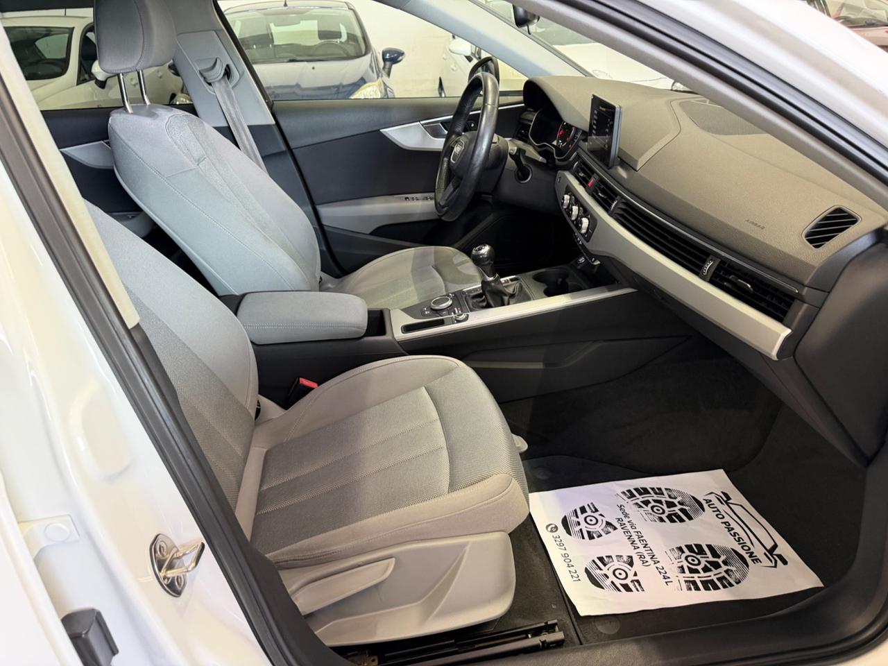 Audi A4 Avant 2.0 TDI 150 CV S LINE