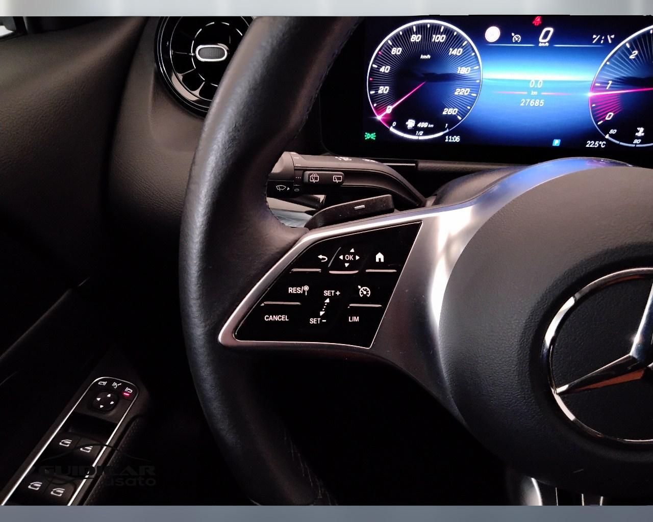 Mercedes-Benz GLA-H247 2023 - GLA 180 d Advanced auto