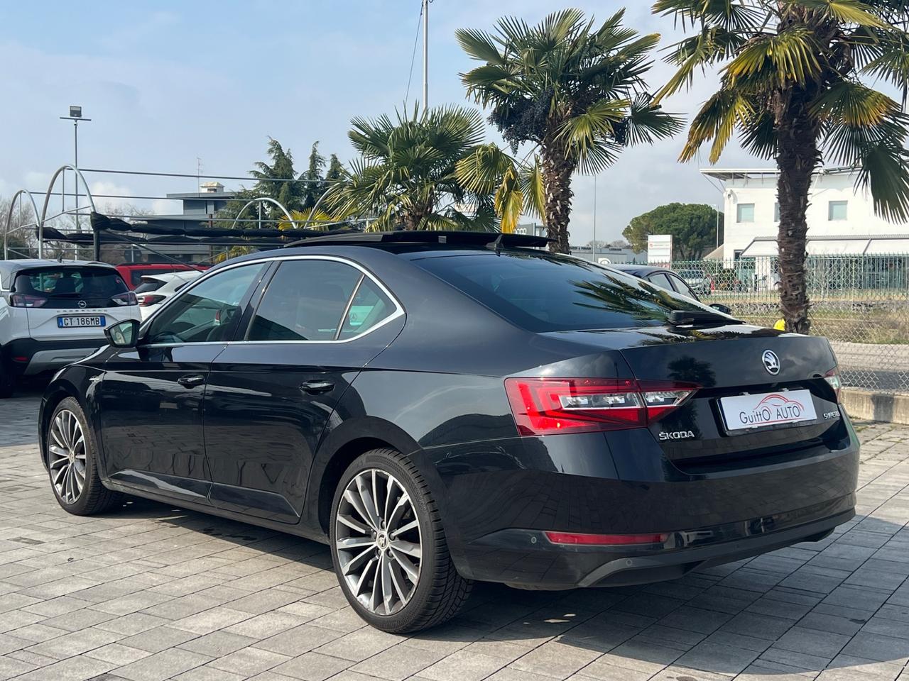 Skoda Superb 2.0 TDI 190 CV DSG Laurin&Klement FINANZIABILE