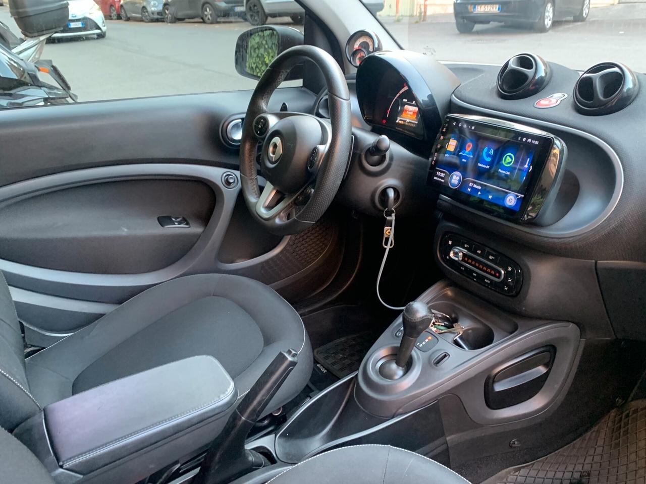 Smart ForTwo 90 TURBO AUTOMATICA NAVI LED KM81500