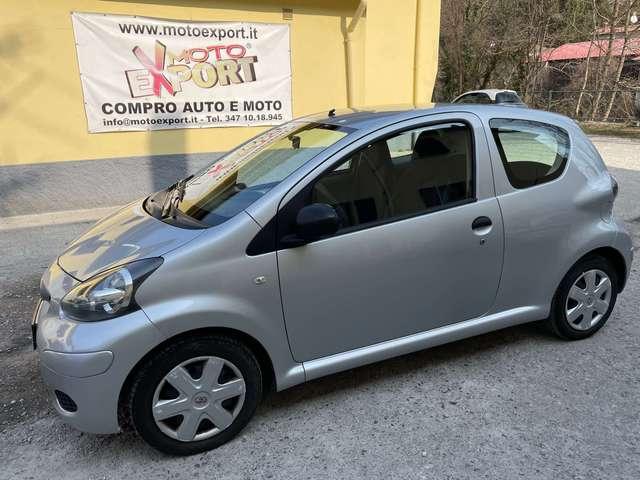 Toyota Aygo Aygo 3p 1.0 Sol Red Edition