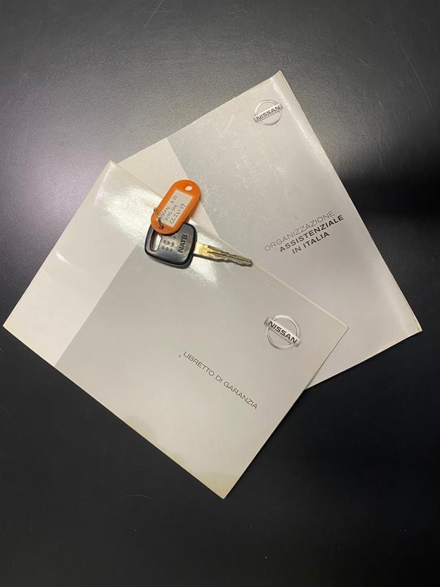 NISSAN Navara Pick-up 2.5 TD King Cab Navara UNICO PROPRIETARIO