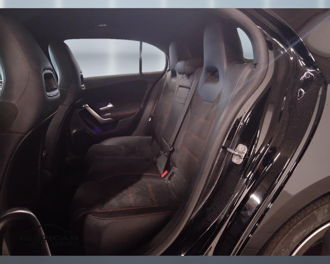Mercedes-Benz Classe A - W177 2023 - A 180 d AMG Line Advanced Plus auto