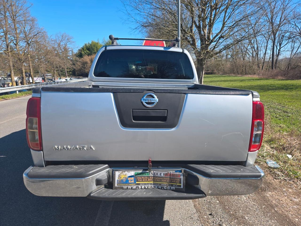 Nissan Navara 2.5 dCi 4 porte Double Cab XE