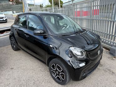 Smart ForFour 70 1.0 Passion