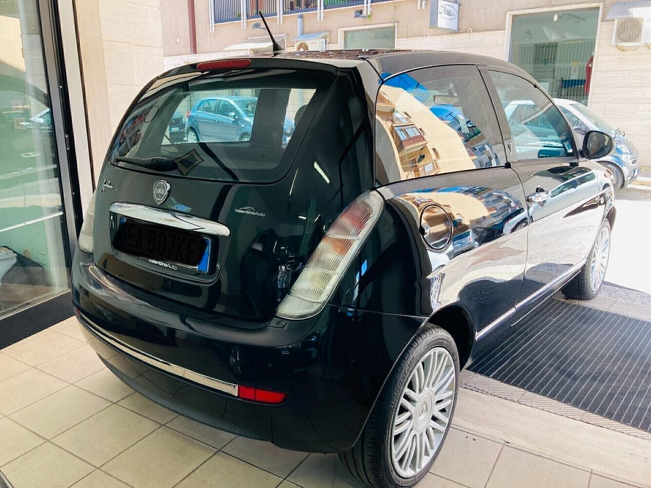 Lancia Ypsilon 1.3 MJT -X NEOPATENTATI- 2010