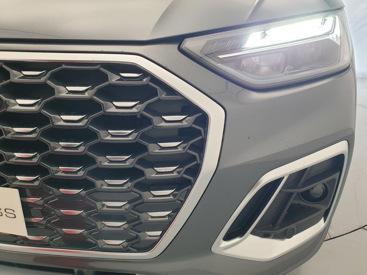 Audi Q5 sportback 40 2.0 tdi mhev 12v s line quattro s tronic