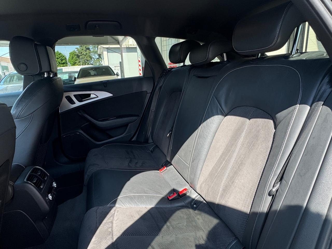 Audi A6 Avant 3.0 TDI 272 CV quattro S tronic Line Full Optional