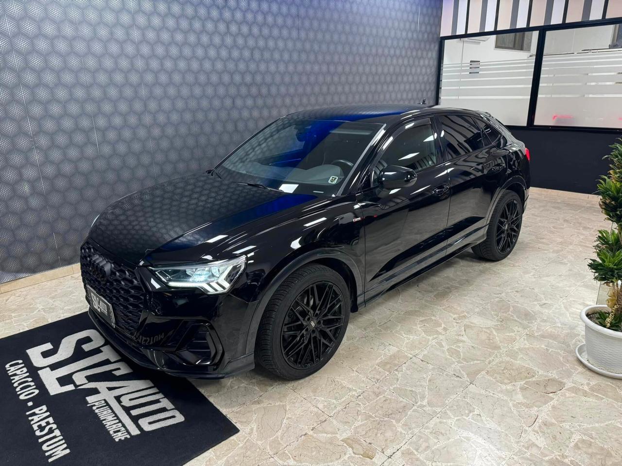 Audi Q3 35 TDI S tronic S line edition TOTAL BLACK