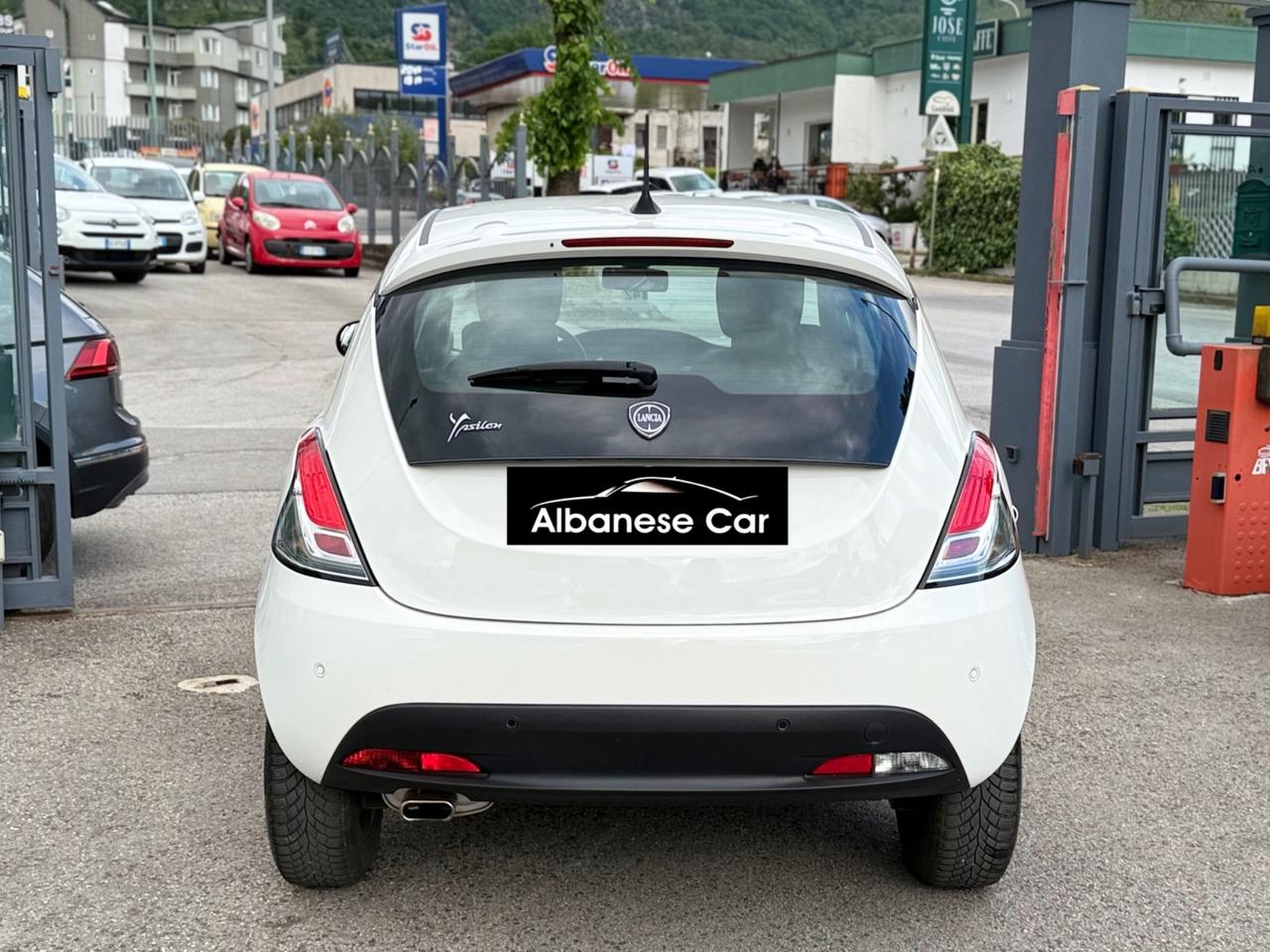 Lancia Ypsilon 1.2 69 CV 5 porte GPL Gold