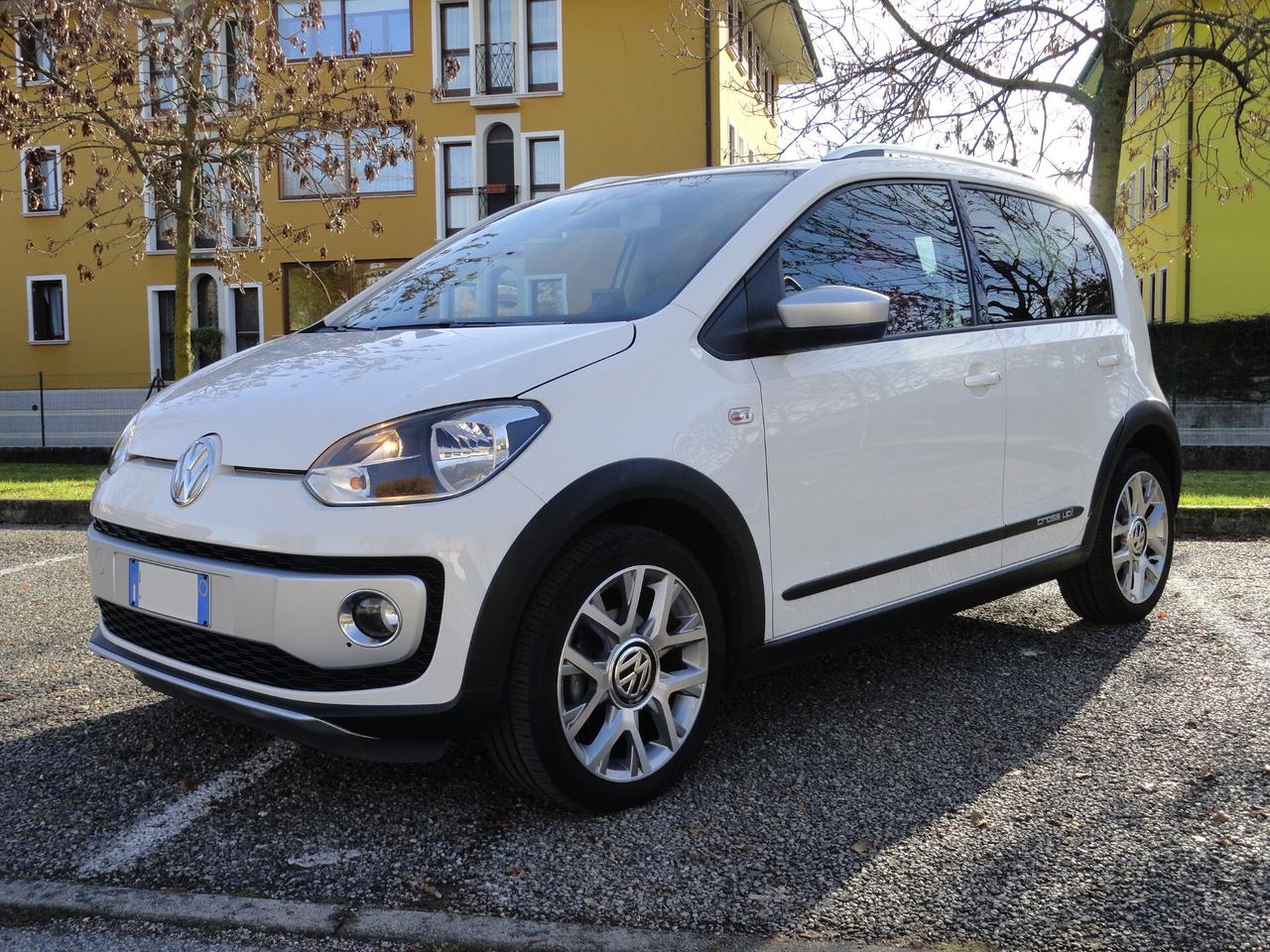 Volkswagen up! 1.0 75 CV 5p. cross