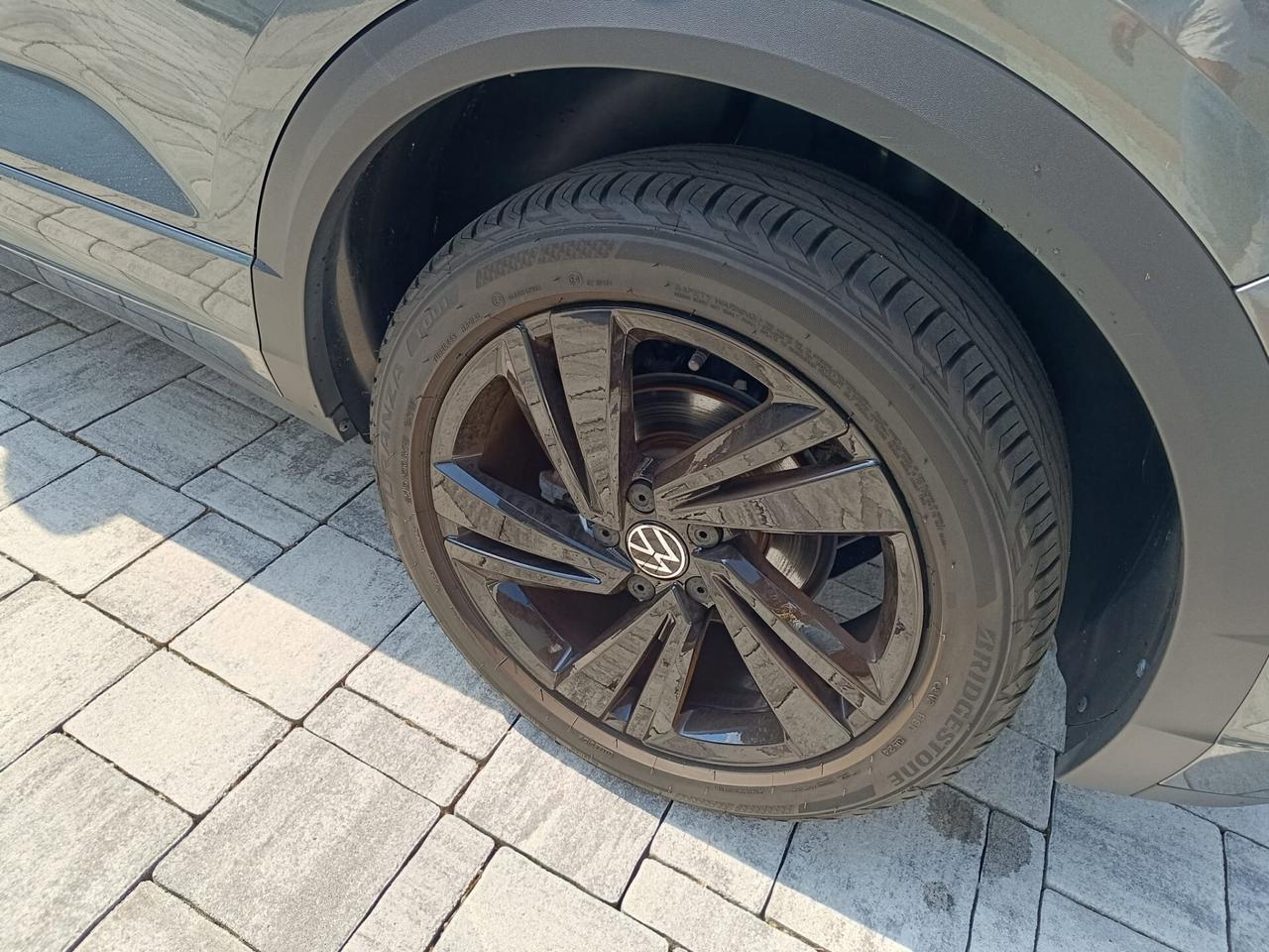 VOLKSWAGEN T-ROC 2.0 TDI 150CV 4MOTION R-LINE 4X4 4WD