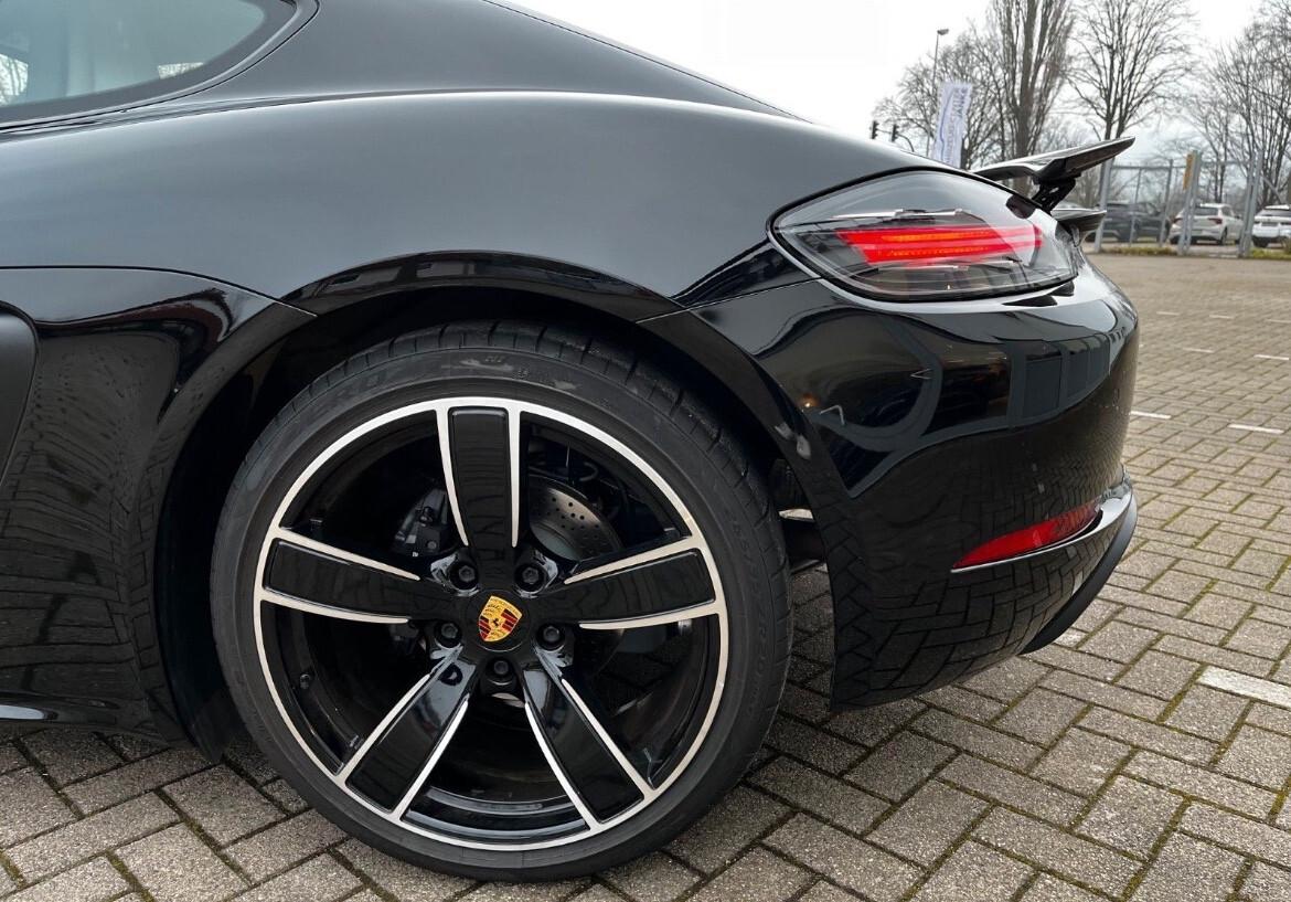 Porsche 718 Spyder 718 Cayman 2.0 300cv PDK SPORT CHRONO