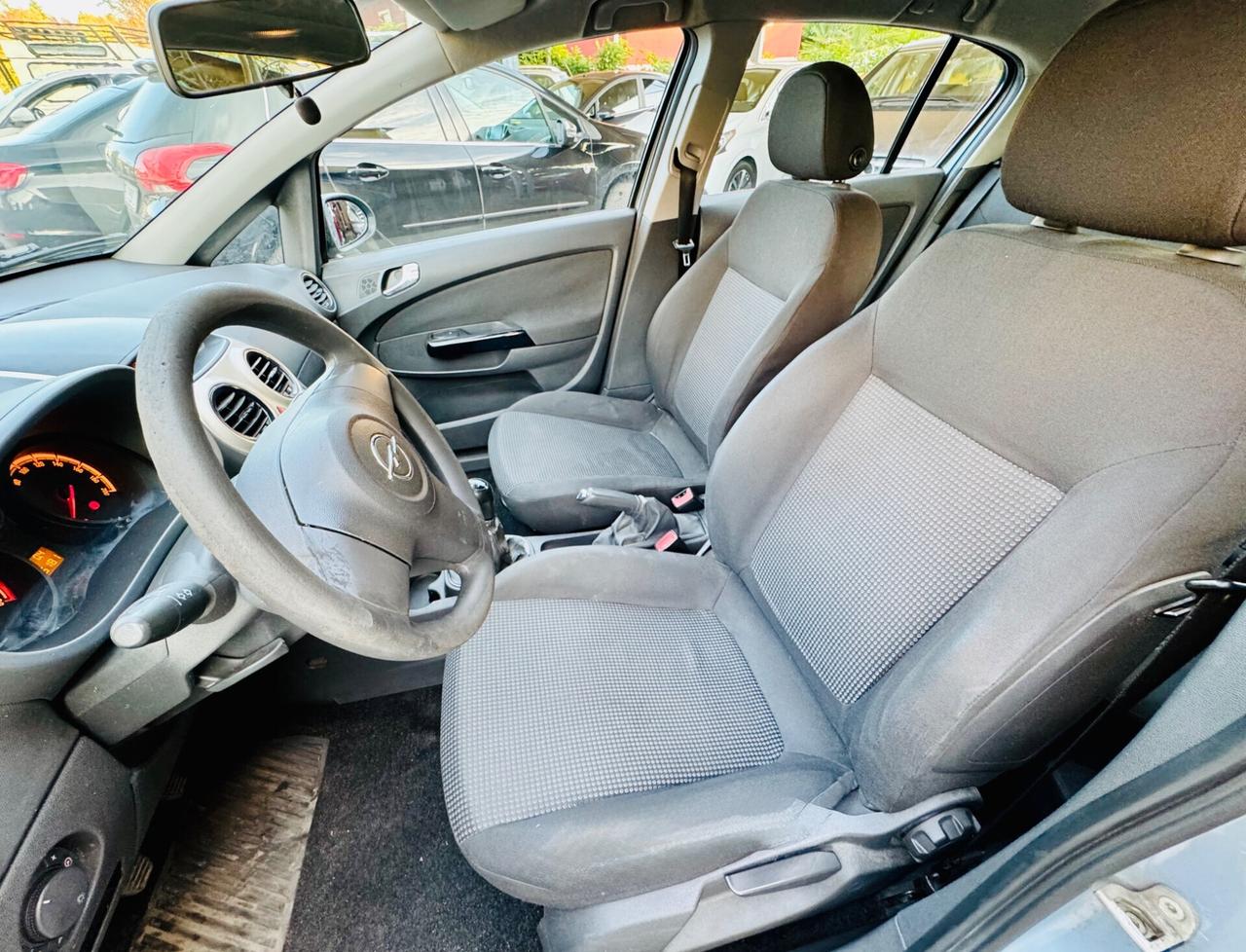 Opel Corsa 1.0 12V 5 porte Enjoy Ok Neopatentati