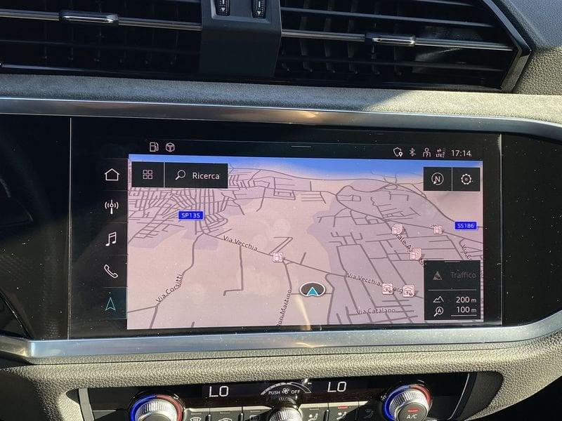 Audi Q3 SPB S Line interno ed esterno 2.0 TDI 150CV S-Tronic quattro 35