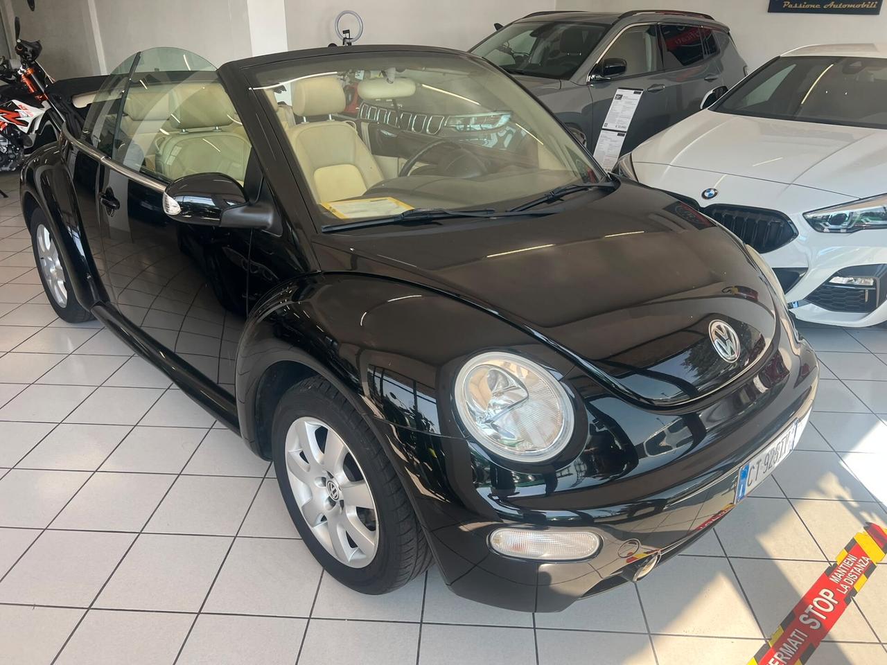 Volkswagen New Beetle 1.6 Cabrio