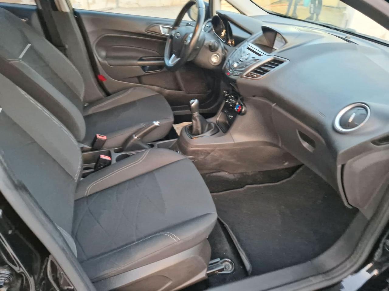 Ford Fiesta 1.5 TDCi 95CV 5 porte Titanium