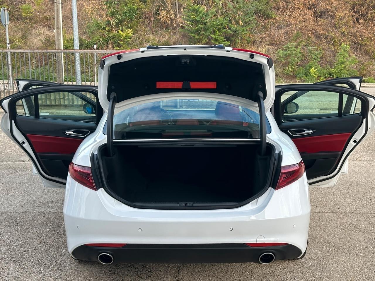 Alfa Romeo Giulia 2.2 Turbodiesel 150 CV Super