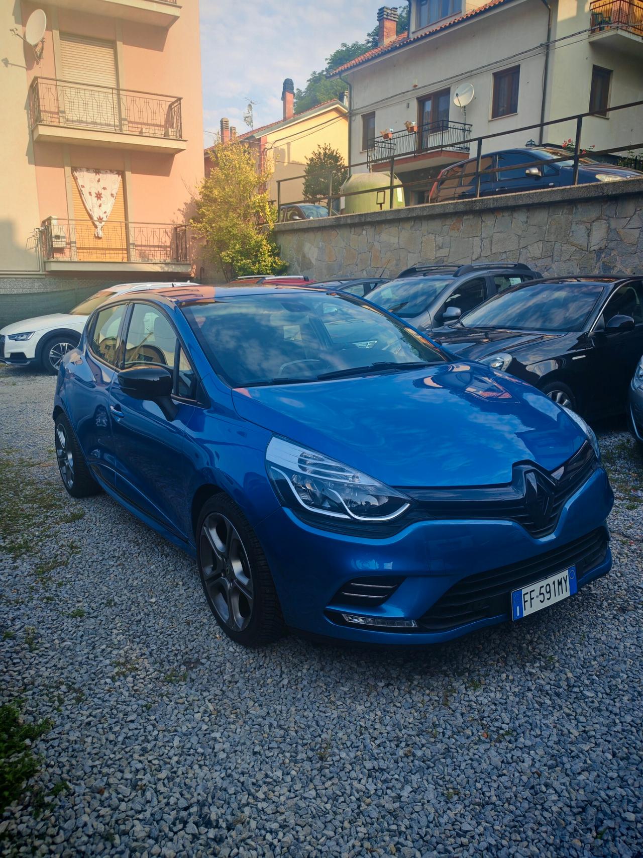 Renault Clio 120CV gt automatica