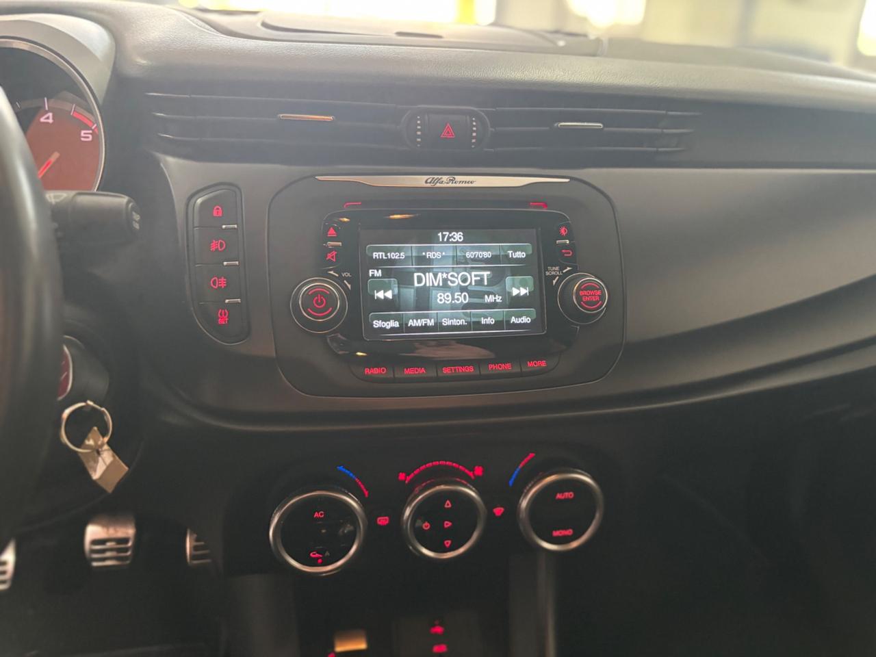 Alfa Romeo Giulietta 2.0 JTDm-2 150 CV Exclusive permute finanziamenti