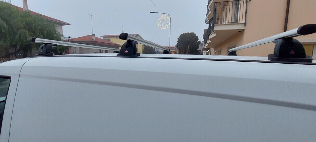 DOBLO" MAXI CARGO 3 POSTI 1,4 T-JET 120 CV METANO DI SERIE POCHI KM PARI AL NUOVO FULL FULL