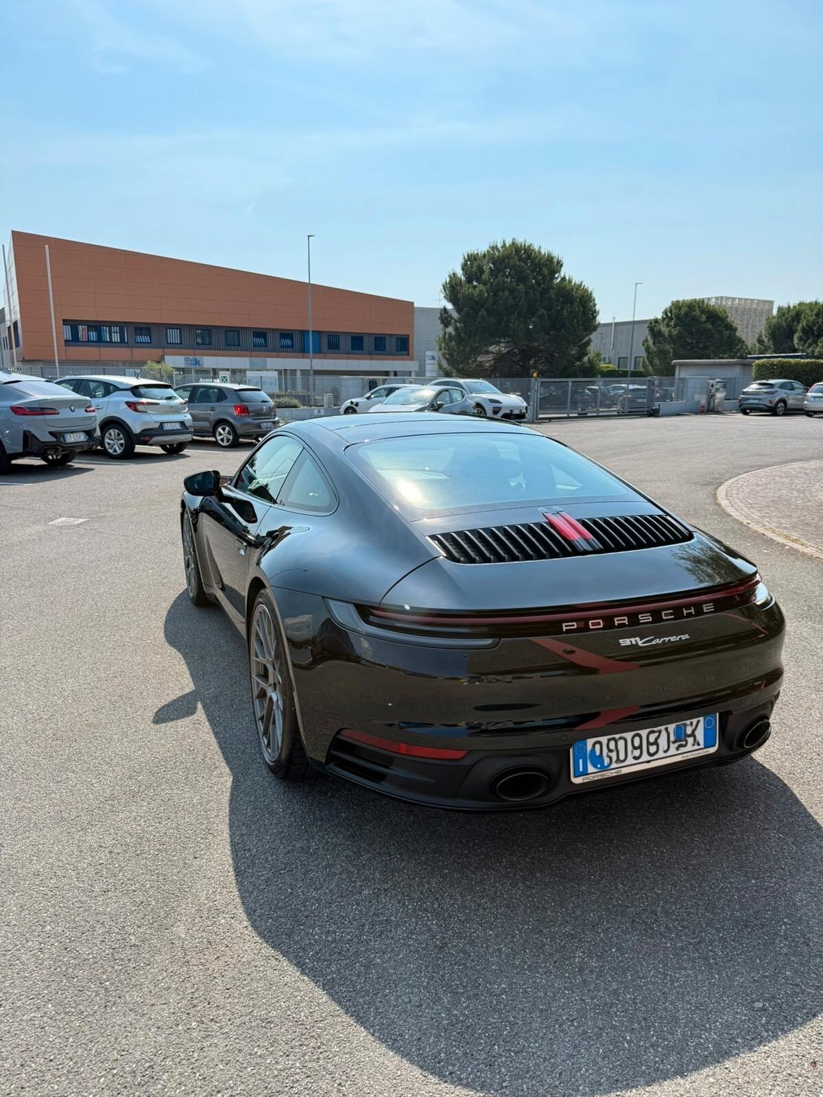 Porsche 911 Carrera 992 Coupe 385 CV PDK