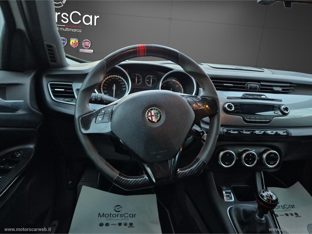 ALFA ROMEO Giulietta 1.6 JTDm-2 105 CV Distinctive