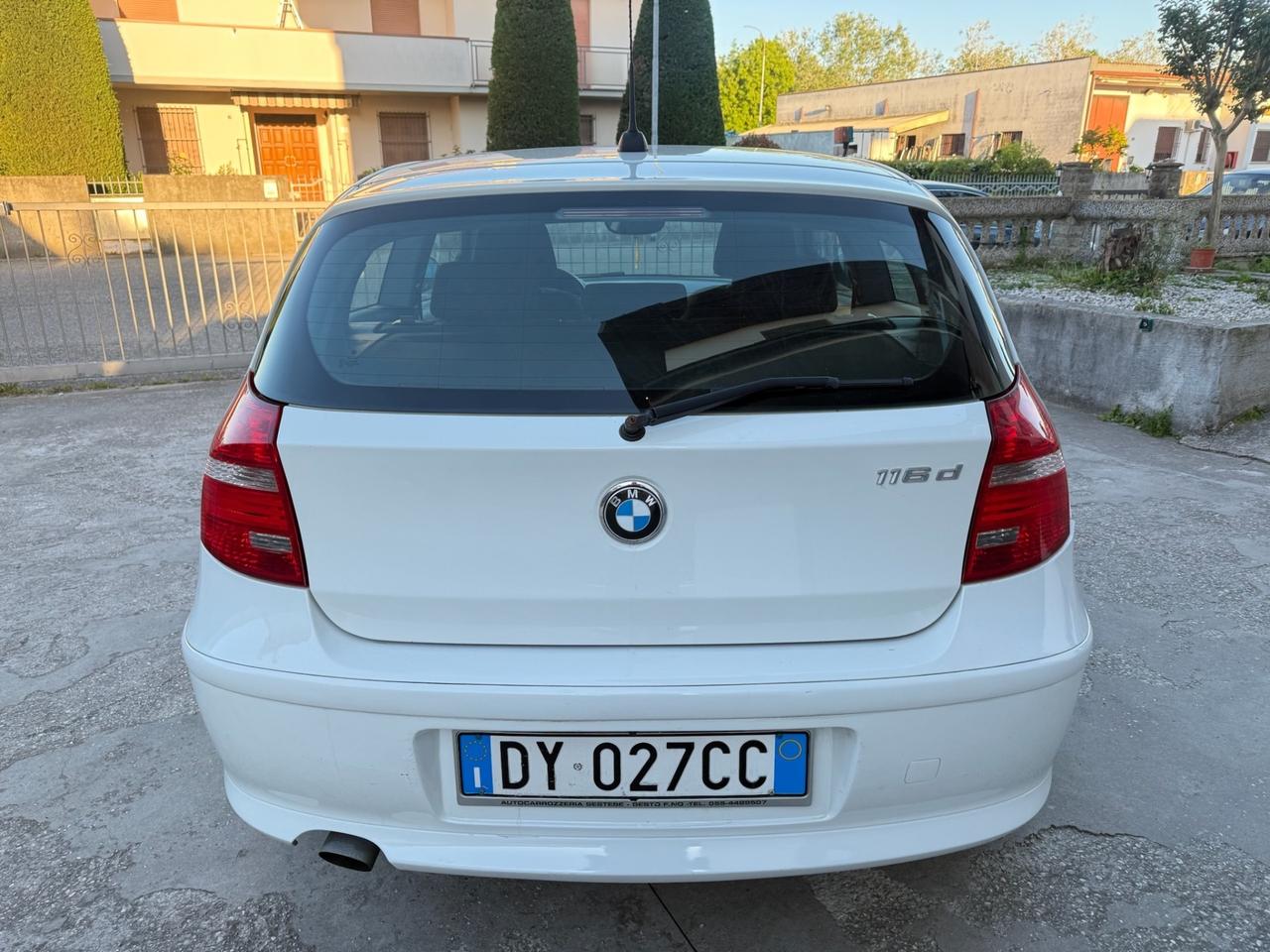 BMW SERIE 1 116D 2.0 DIESEL SOLI 77 MILA KM 09