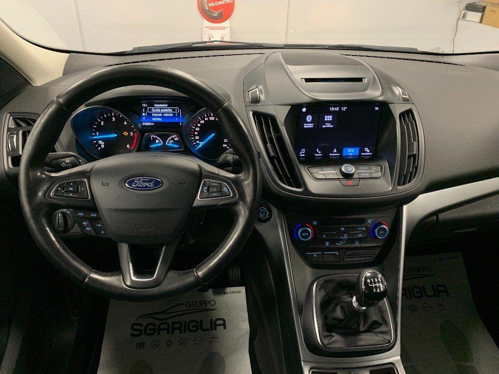 Ford Kuga 1.5 TDCI Titanium 2WD