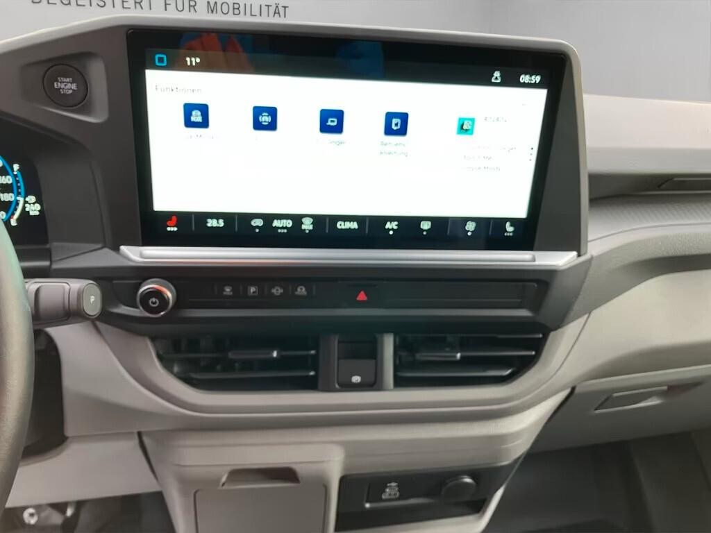 Volkswagen Caravelle T7 LR lungo TDI automatico 9 posti aria condizionata