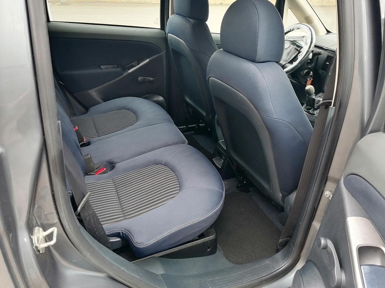 Lancia MUSA 1.3 Mjt 95 CV Gold 2011