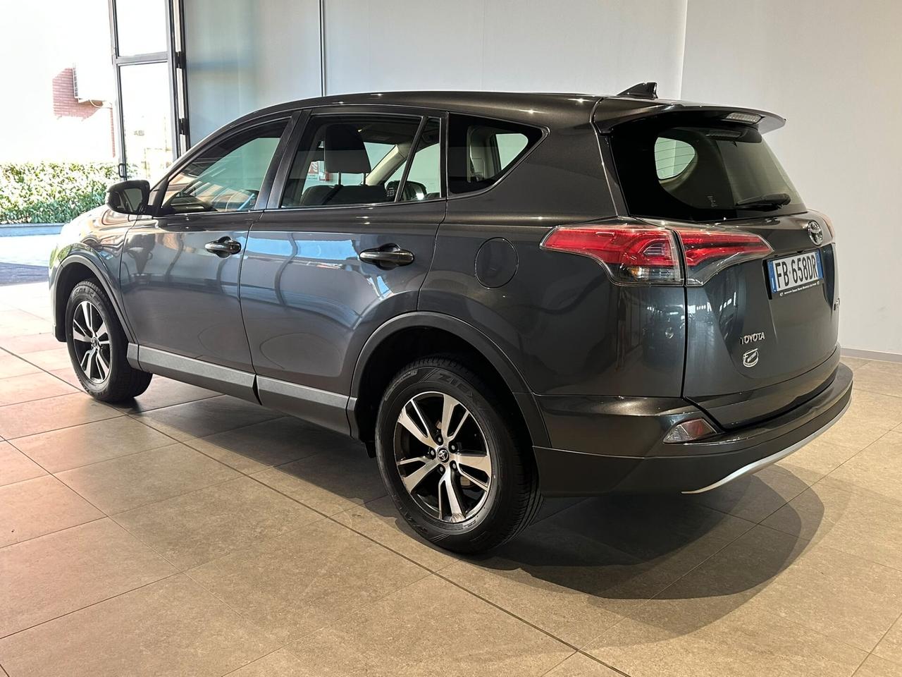 Toyota RAV 4 RAV4 2.0 D-4D 2WD