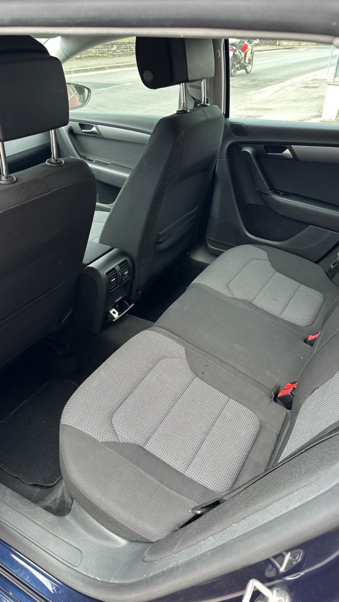 Volkswagen Passat 1.6 TDI Comfortline BlueM. Tech.