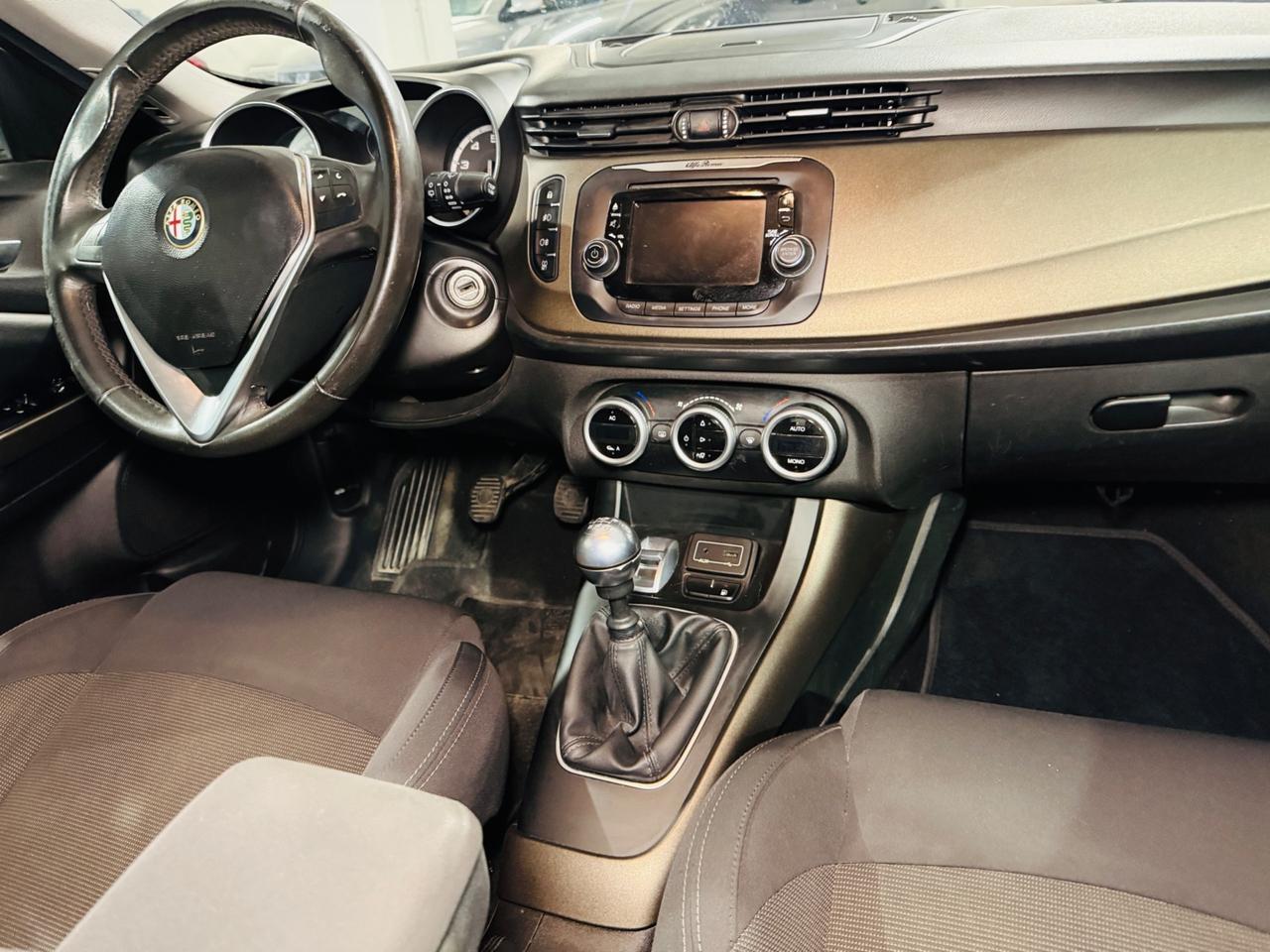 Alfa Romeo Giulietta 1.4 Turbo 120 CV GPL Distinctive*NEOPATENTATI*