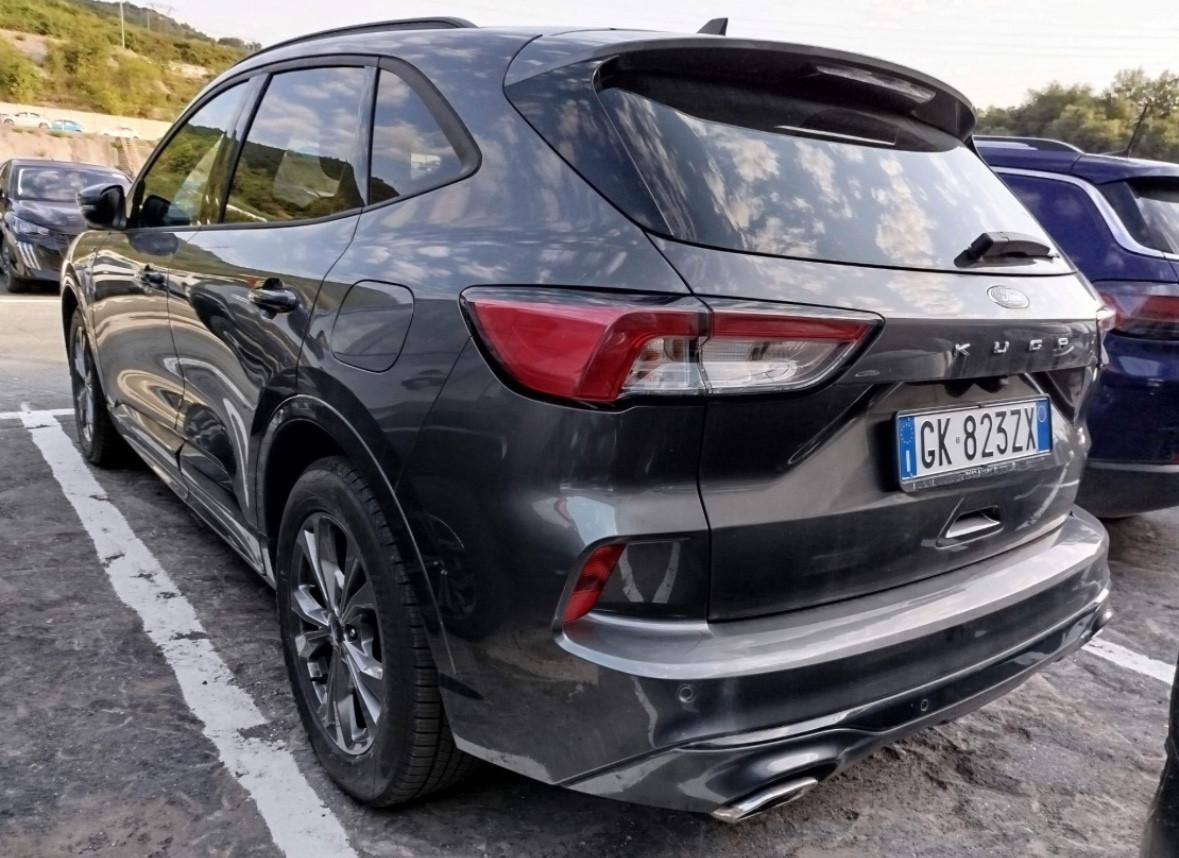 Ford Kuga 1.5 120 CV 2WD ST-Line-2022 49.000Km