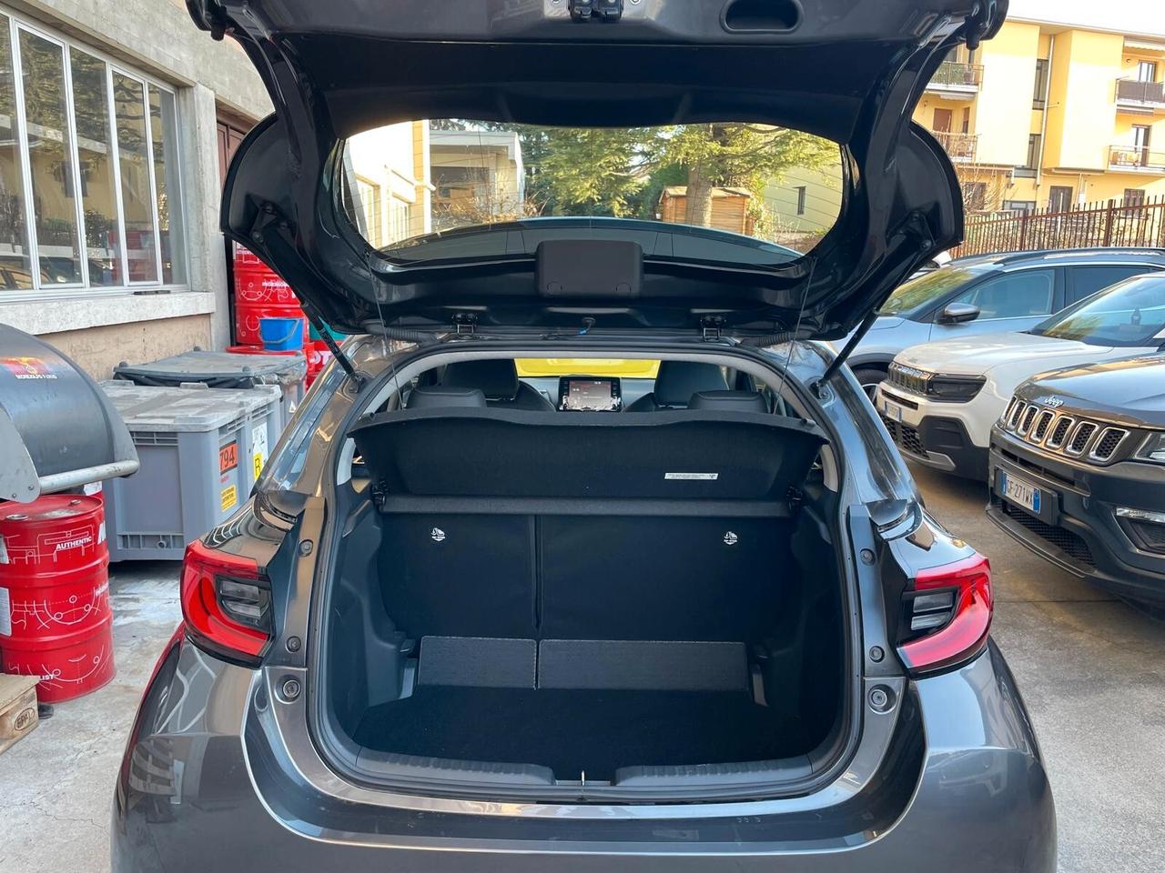 Mazda Mazda2 Hybrid 1.5 VVT e-CVT Full Electric Agile