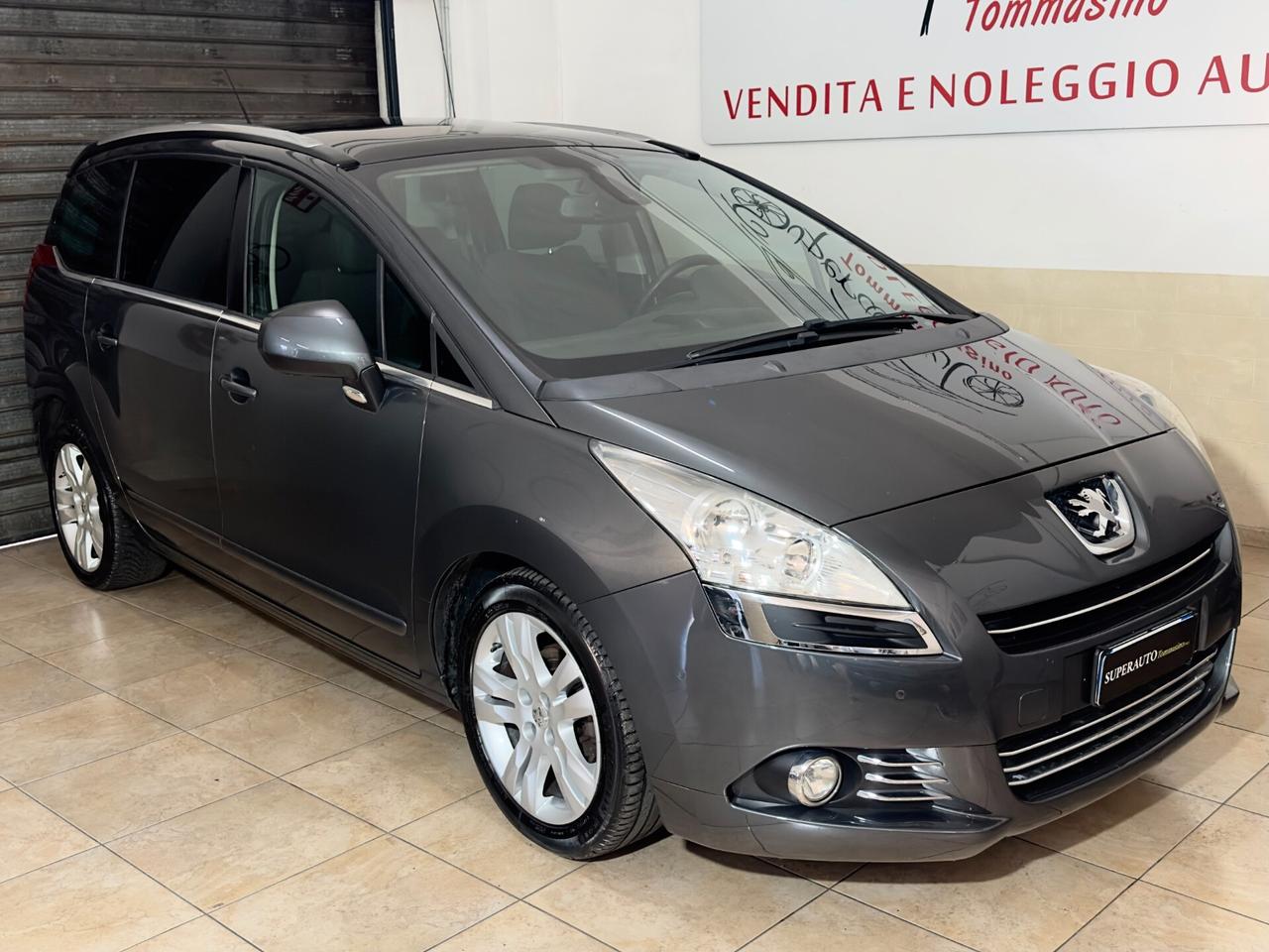 Peugeot 5008 1.6 HDi 112CV 7 posti