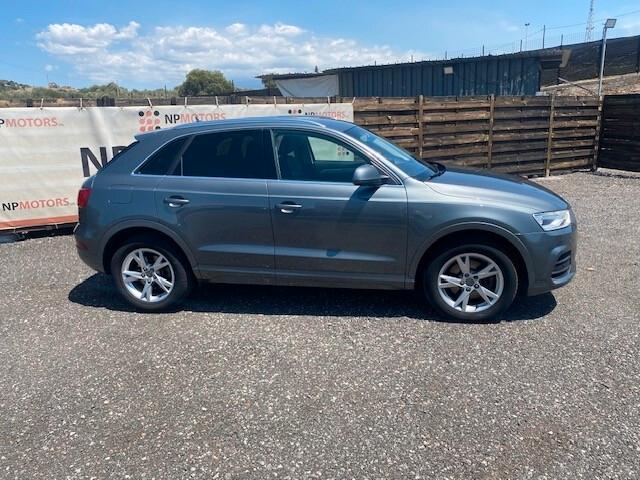 Audi Q3 2.0 TDI 150 CV quattro Sport