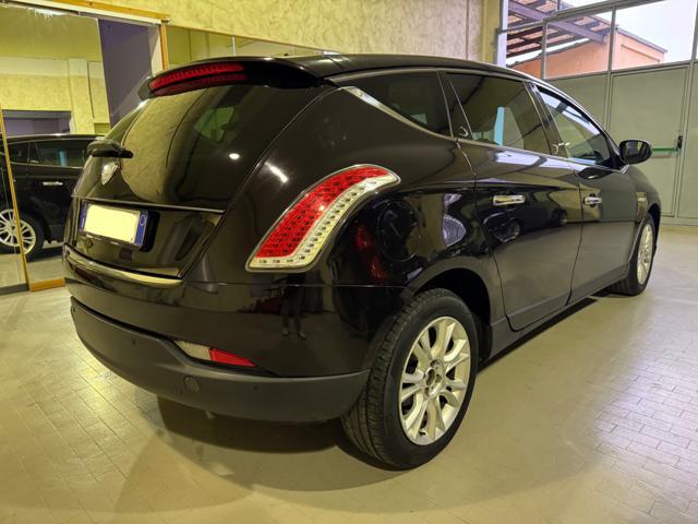 LANCIA Delta 1.6 MJT DPF 105 CV Gold