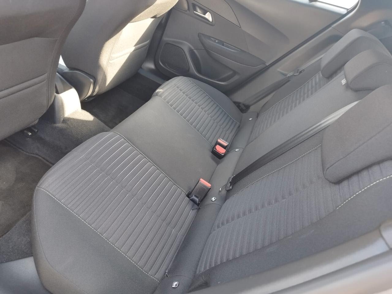 Peugeot 2008 100cv Restyling (SCONTO ECO 3500)