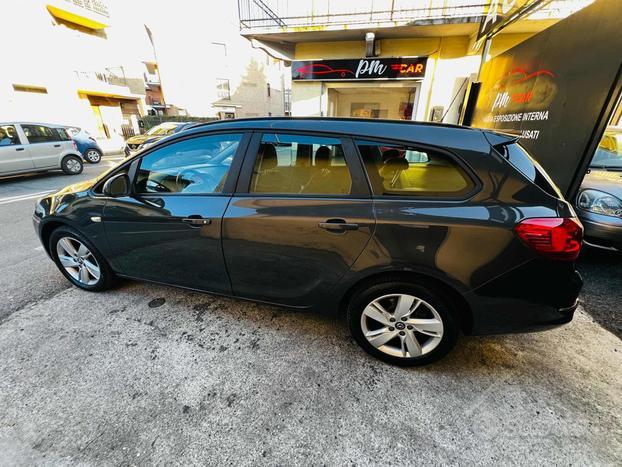OPEL Astra 1.7 CDTI 110CV EcoFLEX S&S Sports Tou